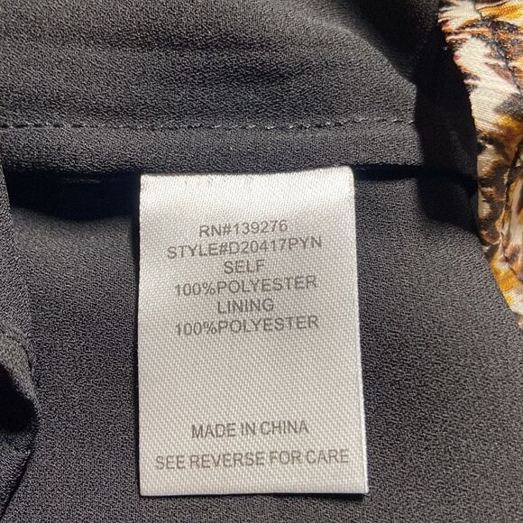 Danielrainn NWOT button down close neck long sleeves blouse M - Picture 7 of 7